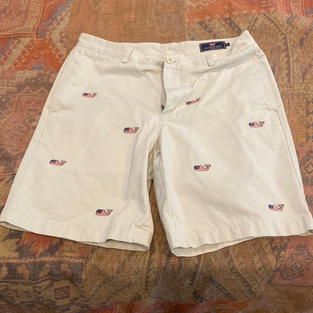 Vineyard vines shorts